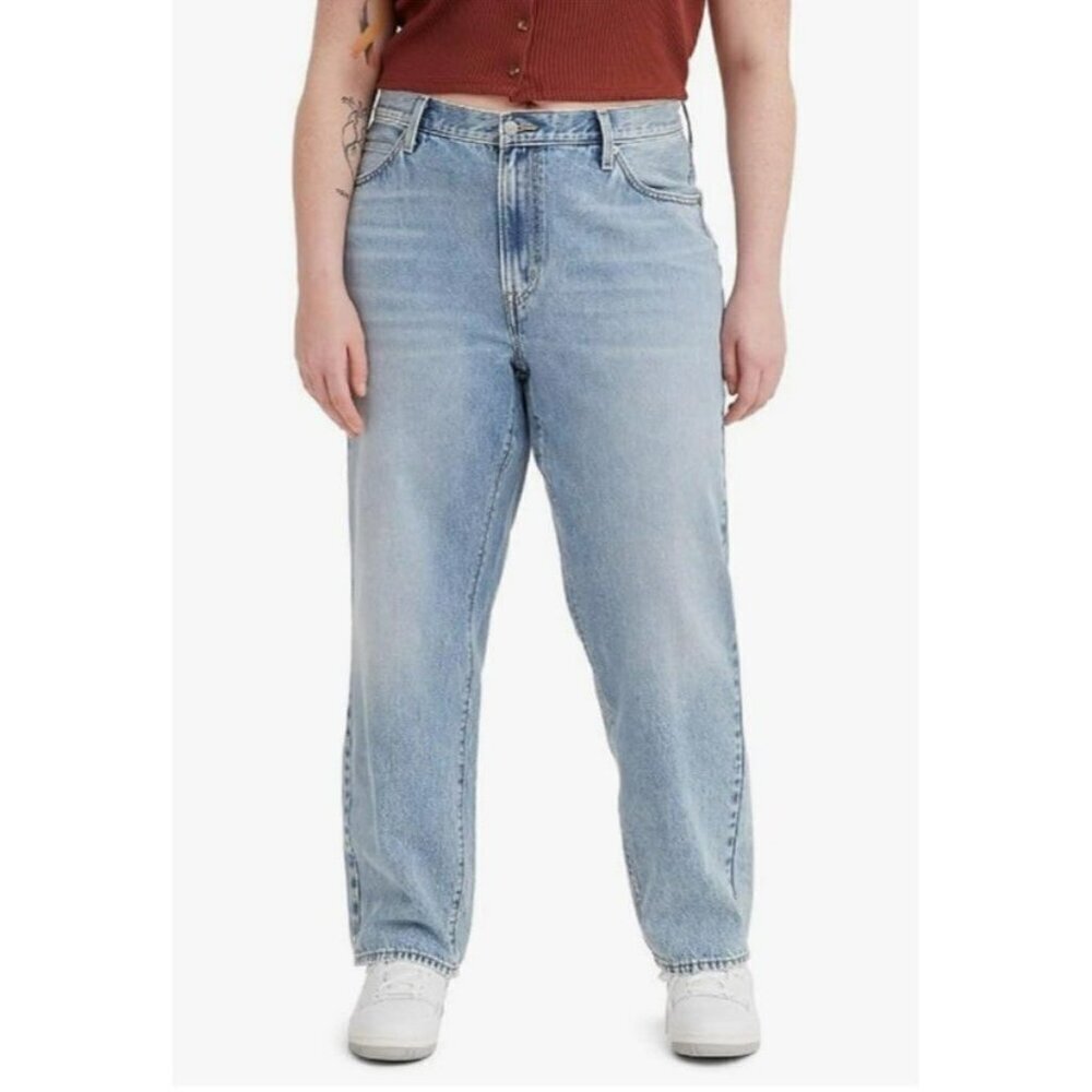 Levis Women’s 94 Baggy Light Blue Denim Jeans Size 34 EUC
